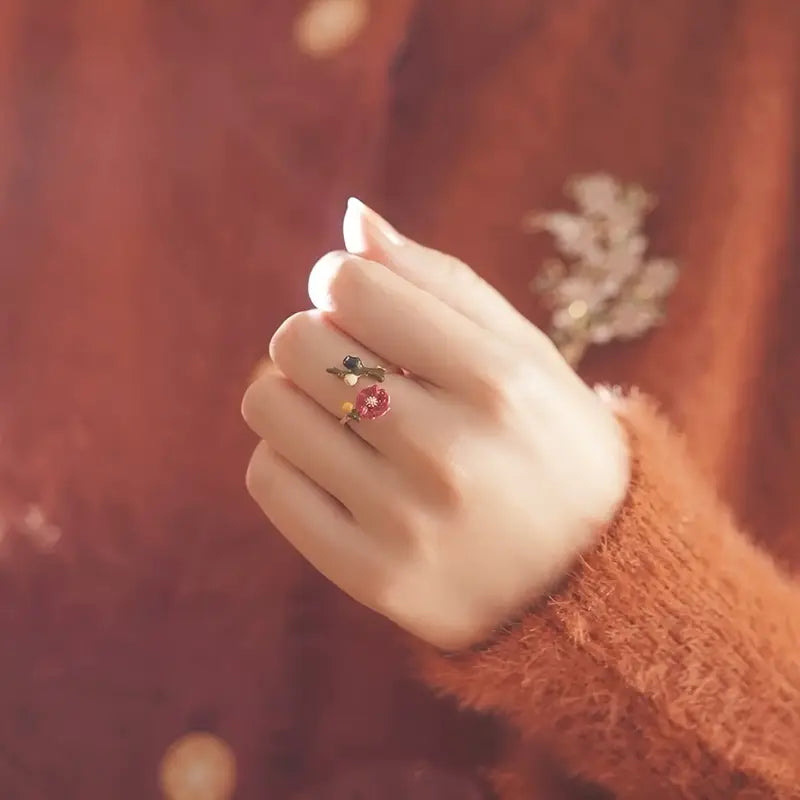 Enamel Flower Open Ring – Retro French High-End Women’s Index Finger Jewelry (F38)